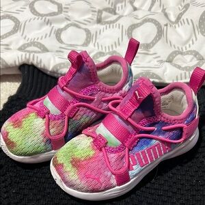 Puma Vibrant Pink and Green Slip-On Sneakers